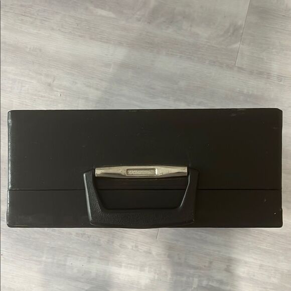 Vintage Portable Pub Londonaire Barware Set PRICE IS NOW FIRM NO OFFERS PLEASE - Picture 10 of 12